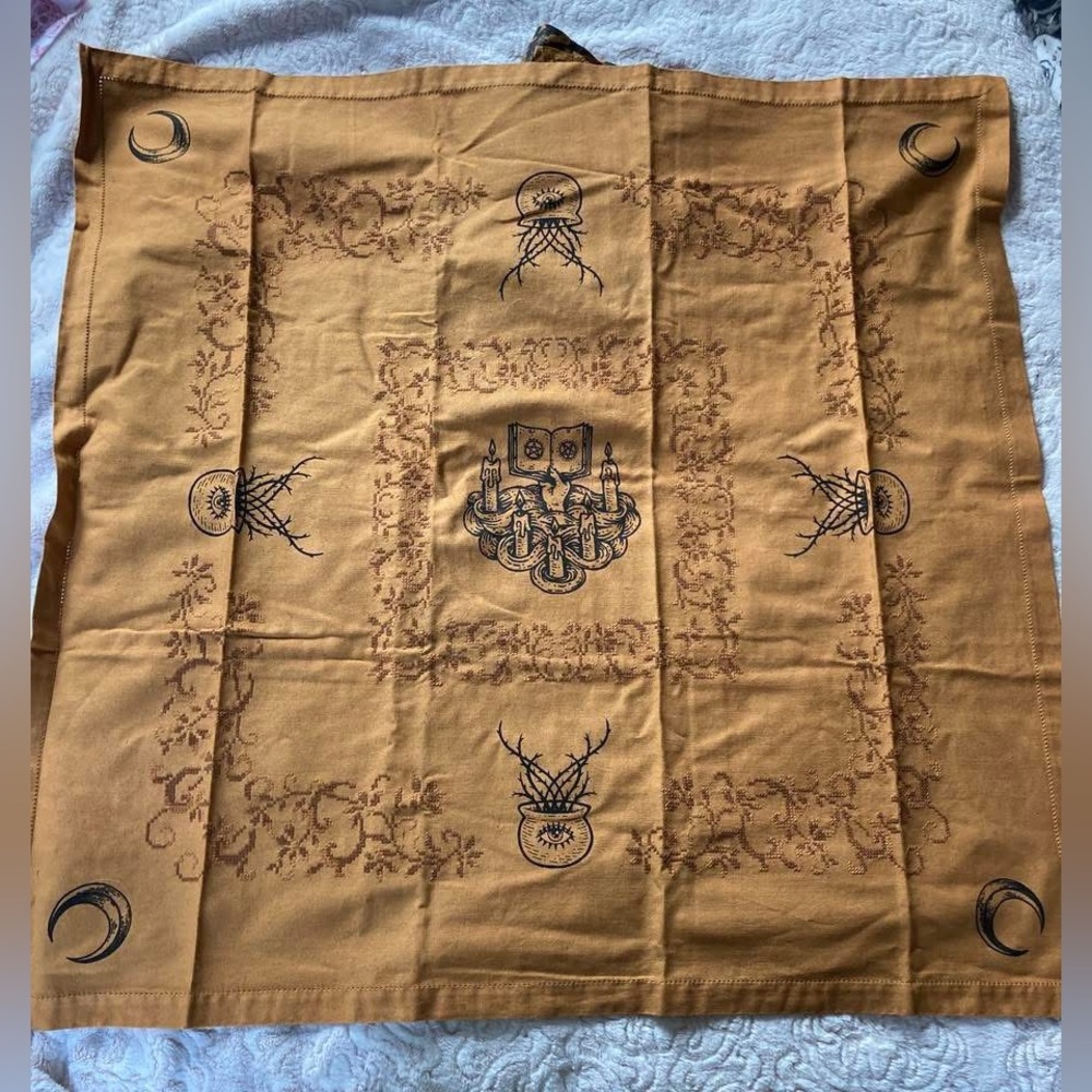 BRAND NEW & UNUSED Poison Apple Printshop Large OOAK “Spellbound” Altar Cloth